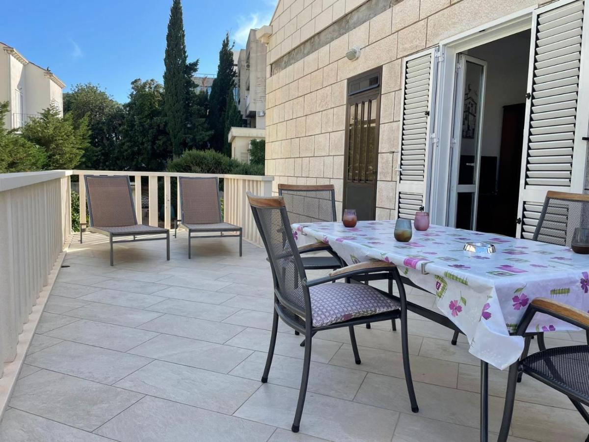 Aida Apartments And Rooms For Couples And Families Free Parking Dubrovnik Exterior foto